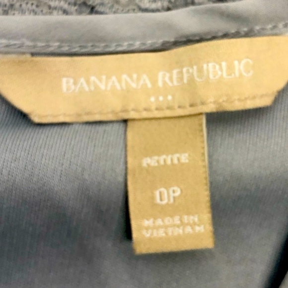 Banana Republic silver lace chevron sleeveless jewel neck top 0P - Picture 7 of 11